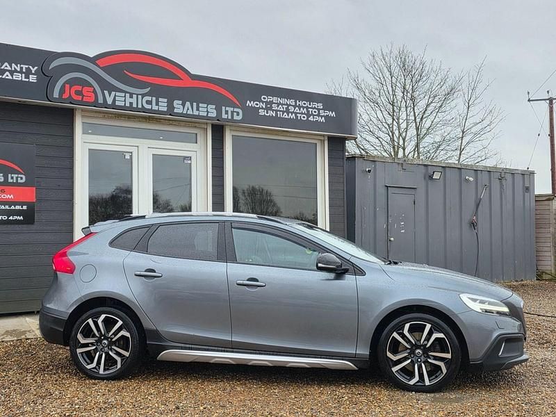 Used Volvo V40 Pro 2017 Grey Hatchback