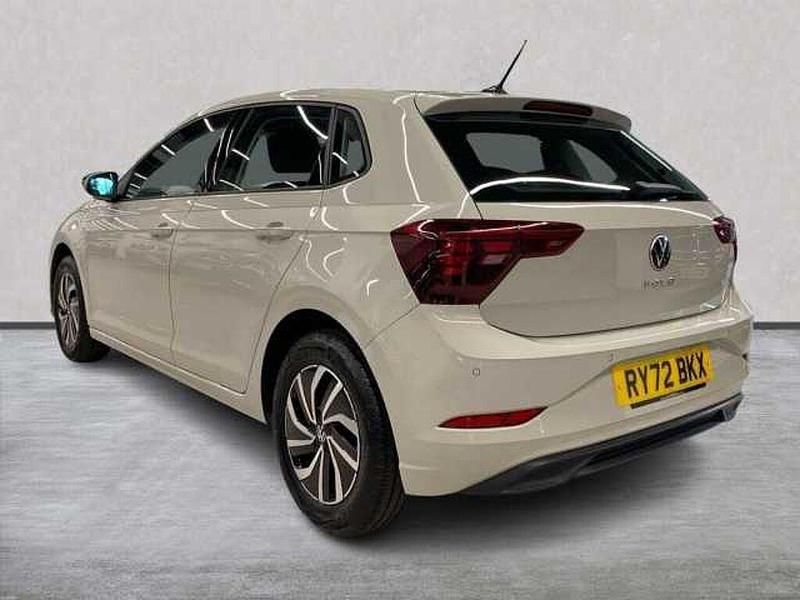 Used VW Polo Life 95 HP (69 kW) 2023 Grey Hatchback