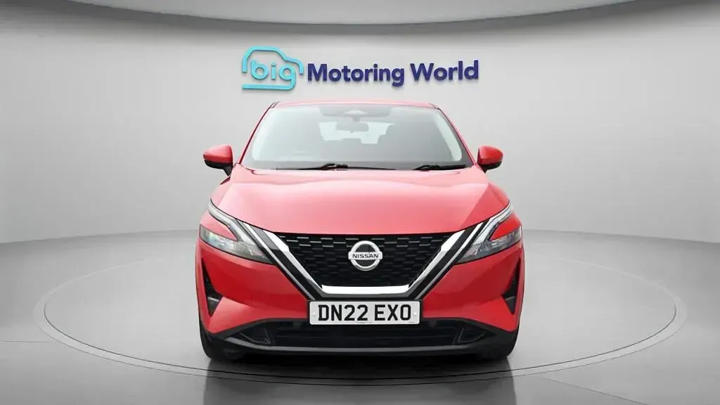 Used Nissan Qashqai S 140 HP (102 kW) 2022 Red SUV