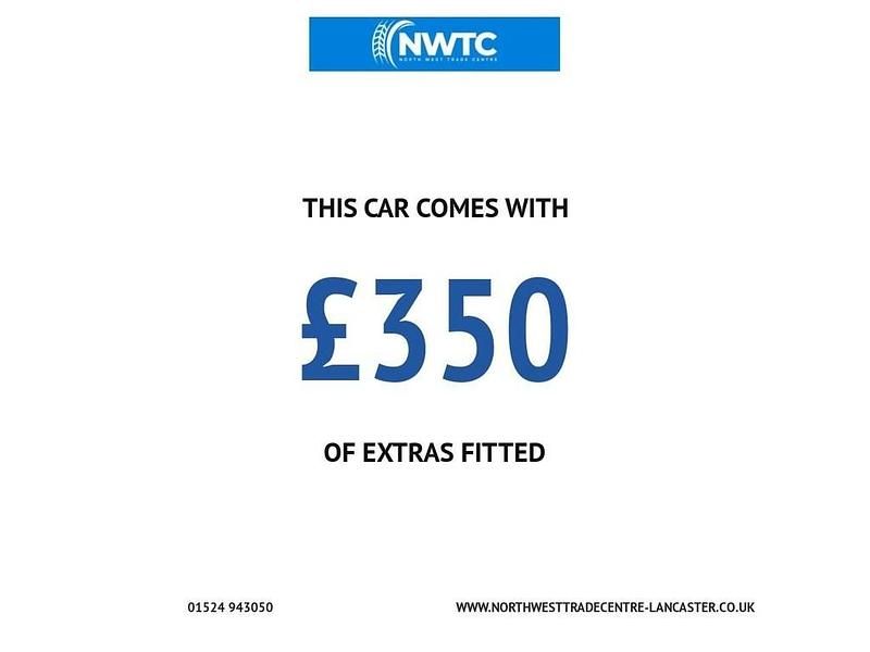 Used Fiat 500 Lounge 69 HP (50 kW) 2019 Red Hatchback