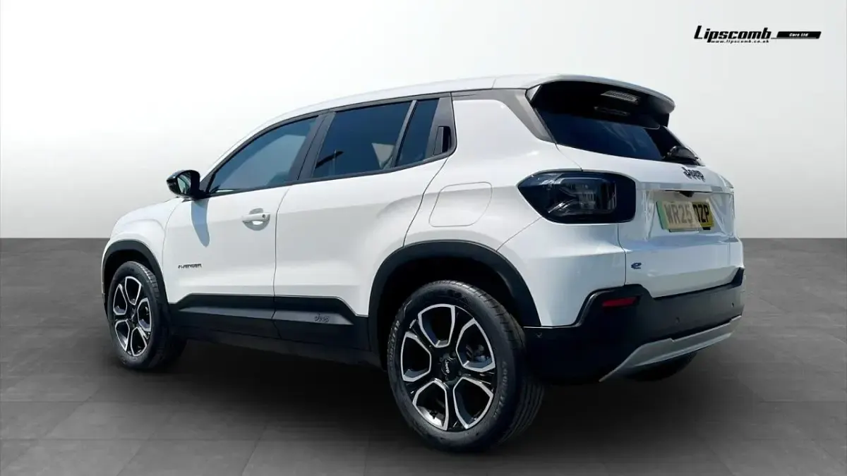 Used Jeep Avenger EV Summit 113 kW (154 HP) 2025 White SUV