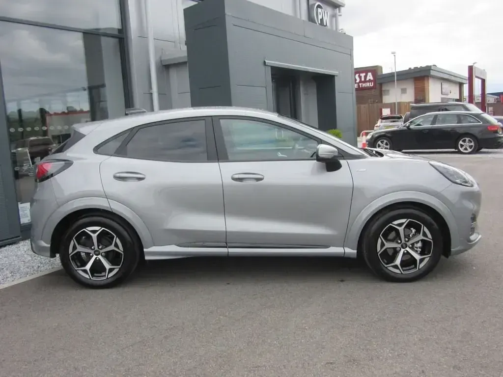 Uusi Ford Puma ST-Line 125 HP (91 kW) 2025 Hopea Katumaasturi