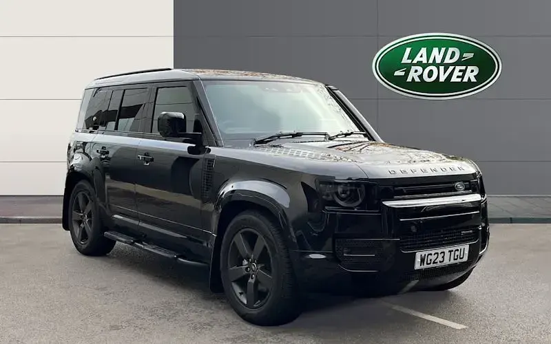 Used Land Rover Defender Dynamic 249 HP (183 kW) 2023 SUV