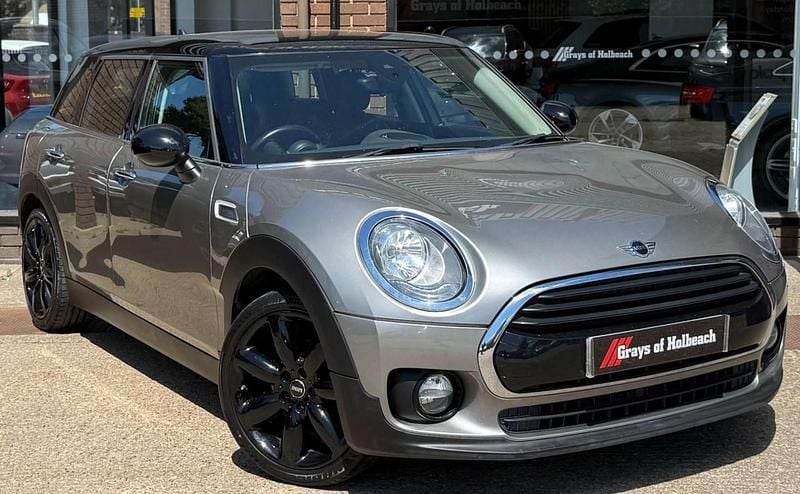 Silver Used 2016 Mini Cooper D Clubman Estate | £8,390 (Fair price) - Image 1/4