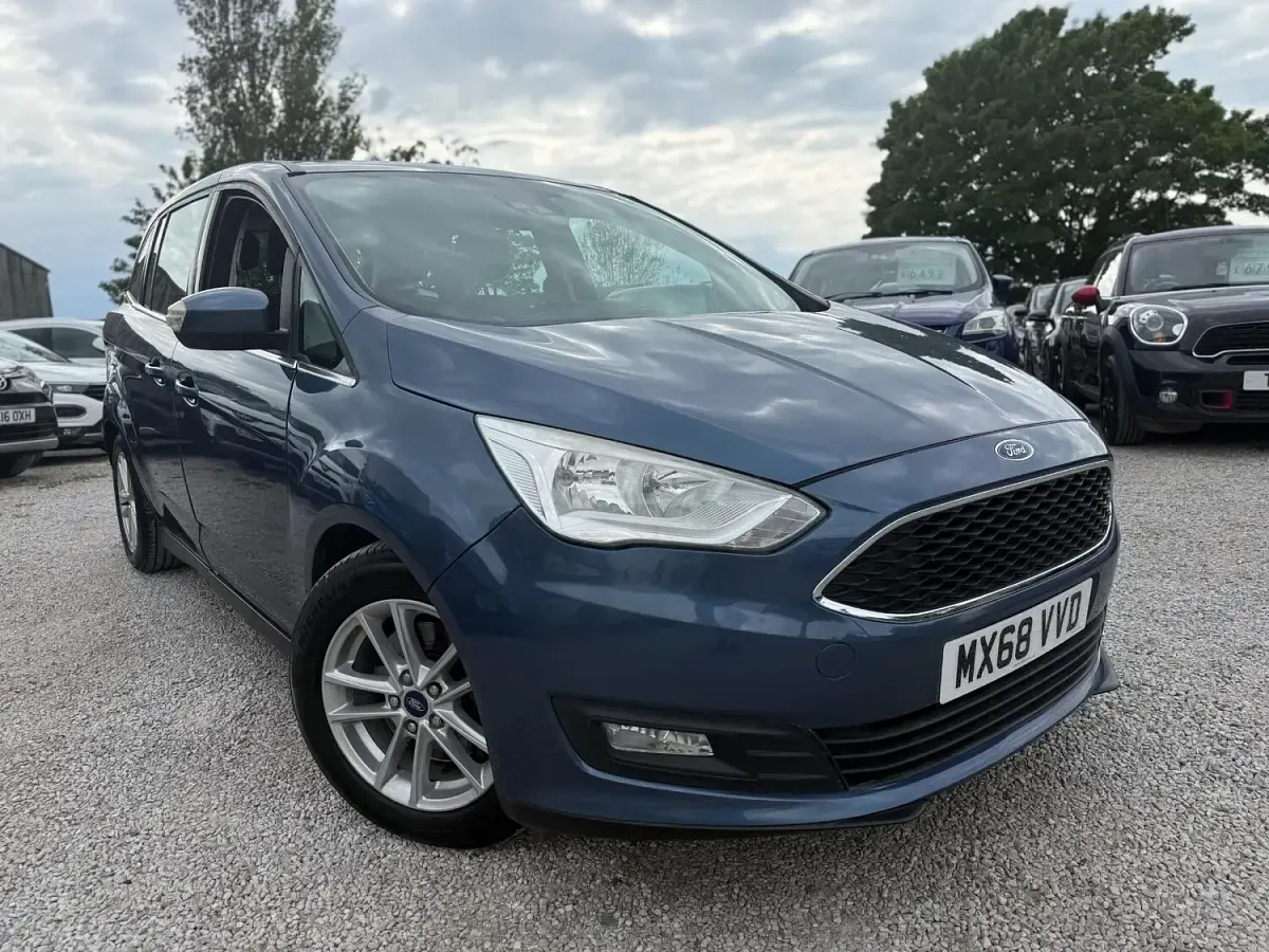 Used Ford Grand C-Max Zetec 125 HP (91 kW) 2018 Blue MPV