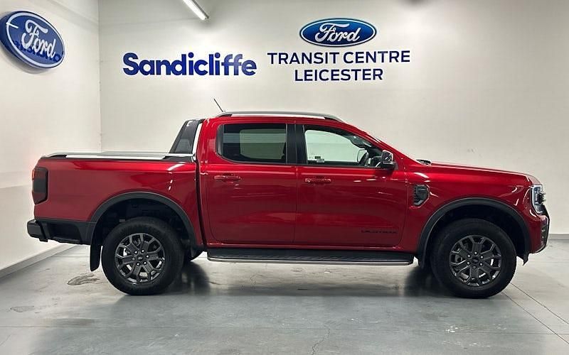 Used Ford Ranger Wildtrack 205 HP (150 kW) 2024 Red Pickup