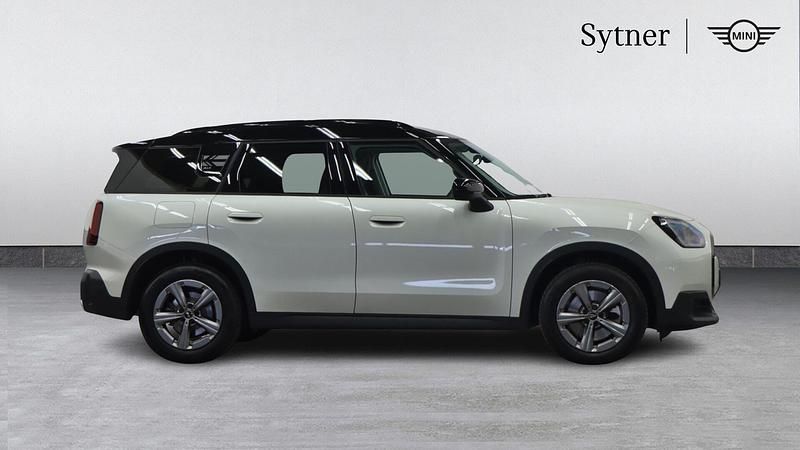 Used Mini Countryman 215 HP (158 kW) 2024 White SUV