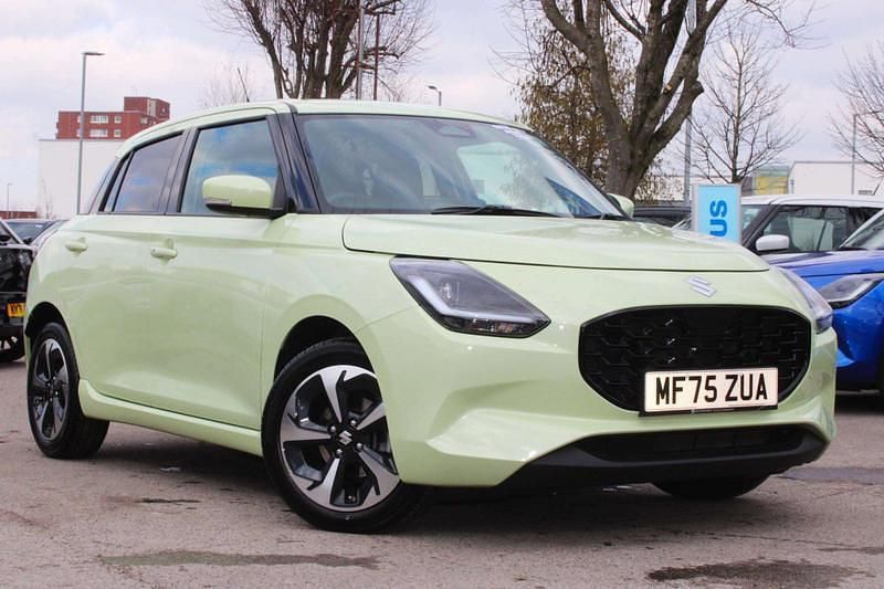 Used Suzuki Swift 82 HP (60 kW) 2025 Yellow Hatchback