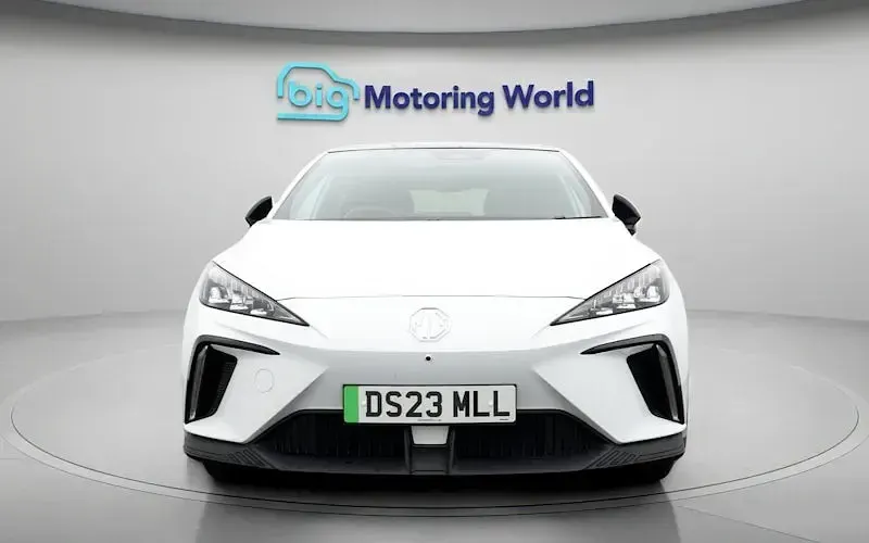 Used MG MG4 EV Trophy 150 kW (204 HP) 2025 Hatchback