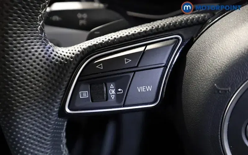 Begagnad Audi A4 S-Line 150 HK (110 kW) 2025 Sedan