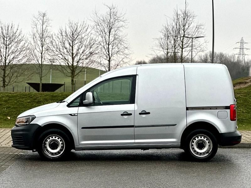 Used VW Caddy Startline 102 HP (75 kW) 2019 Silver MPV