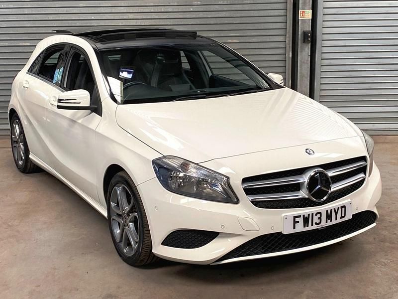 White Used 2013 Mercedes A180 Hatchback | £10,450 (Fair price) - Image 1/4