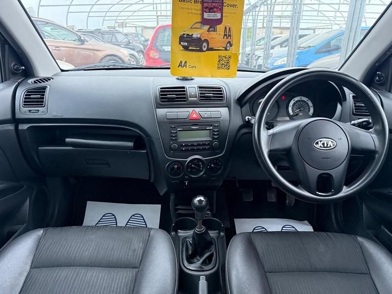 Usado Kia Picanto 60 CV (44 kW) 2011 Negro Utilitario