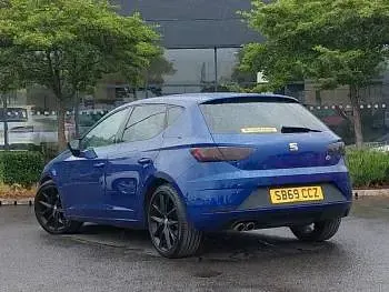 Used Seat Leon Black Edition 150 HP (110 kW) 2020 Blue Hatchback