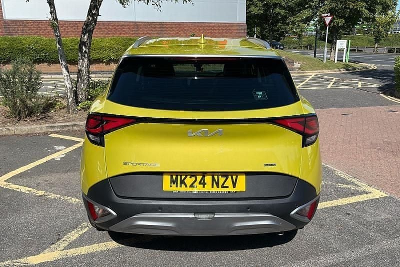 Used Kia Sportage 2024 Yellow SUV