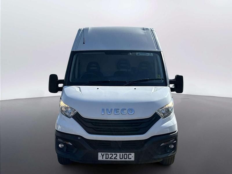 Begagnad Iveco Daily 136 HK (100 kW) 2022 Vit Van