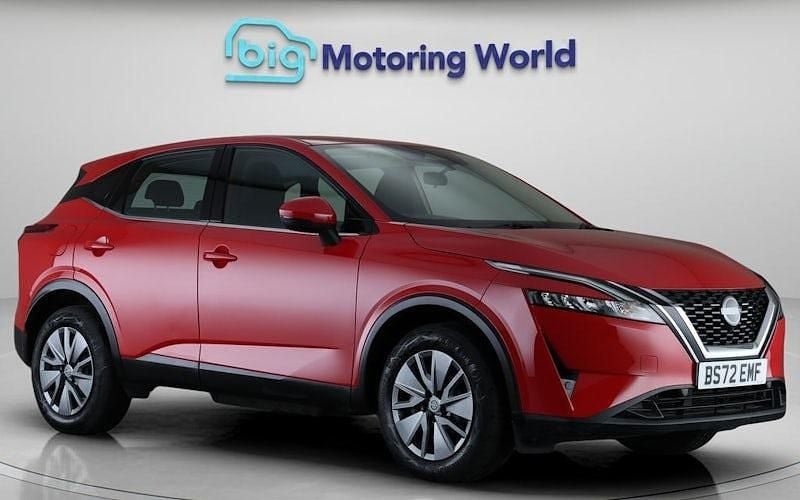 Used Nissan Qashqai S 140 HP (102 kW) 2023 Red SUV