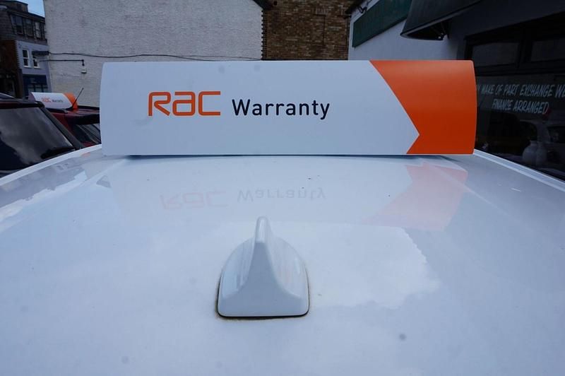 Used Vauxhall Combo Sportive 100 HP (73 kW) 2020 White MPV