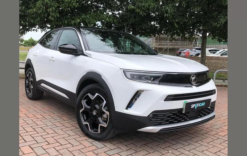 White Used 2022 Vauxhall Mokka Ultimate SUV | £16,659 (A bit pricey) - Image 1/4