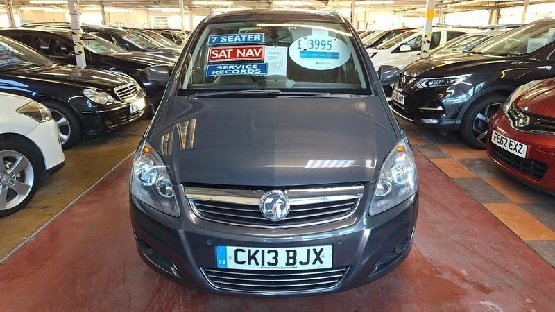 Grey Used 2013 Vauxhall Zafira Design Edition MPV | £3,195 (Fair price) - Image 1/4
