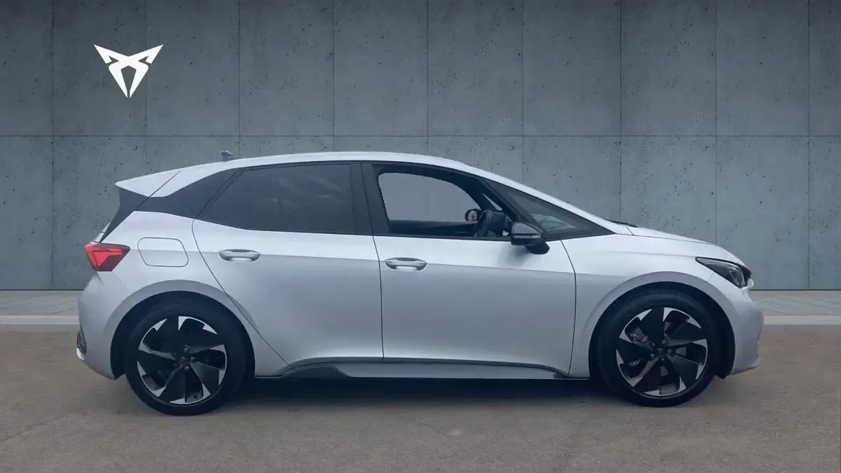 Used Cupra Born e-Boost 169 kW (231 HP) 2026 Silver Hatchback
