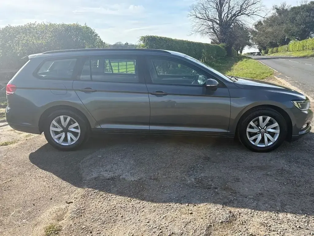 Begagnad VW Passat S 120 HK (88 kW) 2015 Grå Kombi