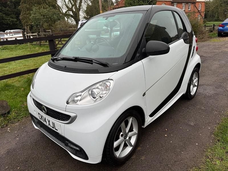 Used Smart ForTwo Coupé Edition #1 2014 White Coupe