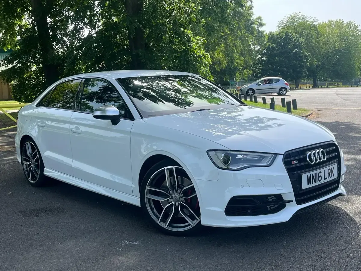 Used Audi A3 Advanced 2016 White Sedan