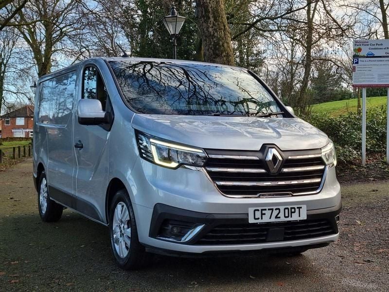 Used Renault Trafic 2023 Grey MPV