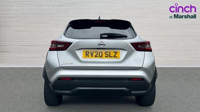 Gebraucht Nissan Juke Tekna+ 117 PS (86 kW) 2020 Silber SUV