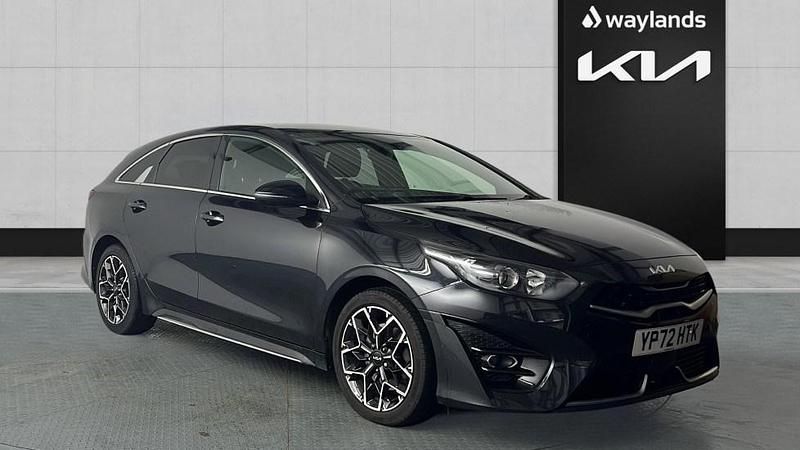Used 2022 Kia ProCeed GT-Line Estate | £15,990 (Fair price) - Image 1/4