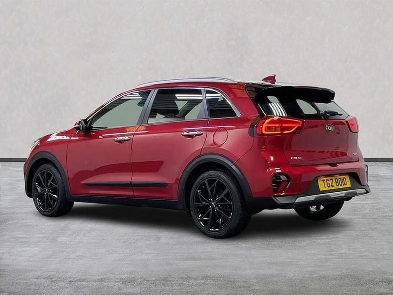 Used Kia Niro 141 HP (103 kW) 2021 Red SUV