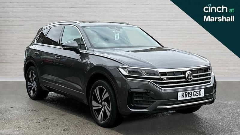 Grey Used 2019 VW Touareg R-line SUV | £30,335 (Fair price) - Image 1/4