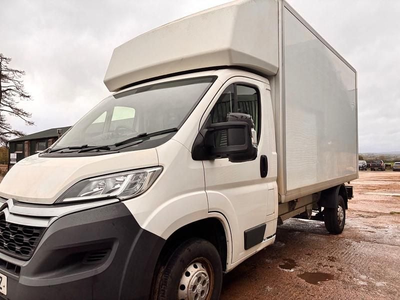 Used Citroën Relay 130 HP (95 kW) 2018 White Van