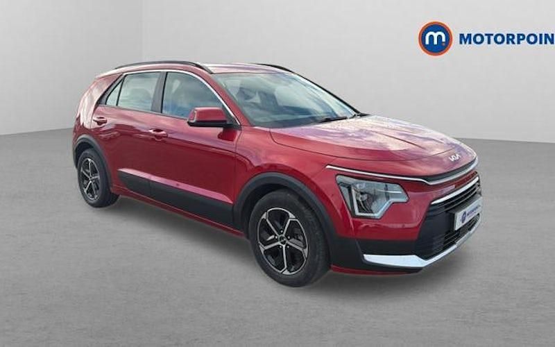 Used Kia Niro 182 HP (133 kW) 2023 Red SUV