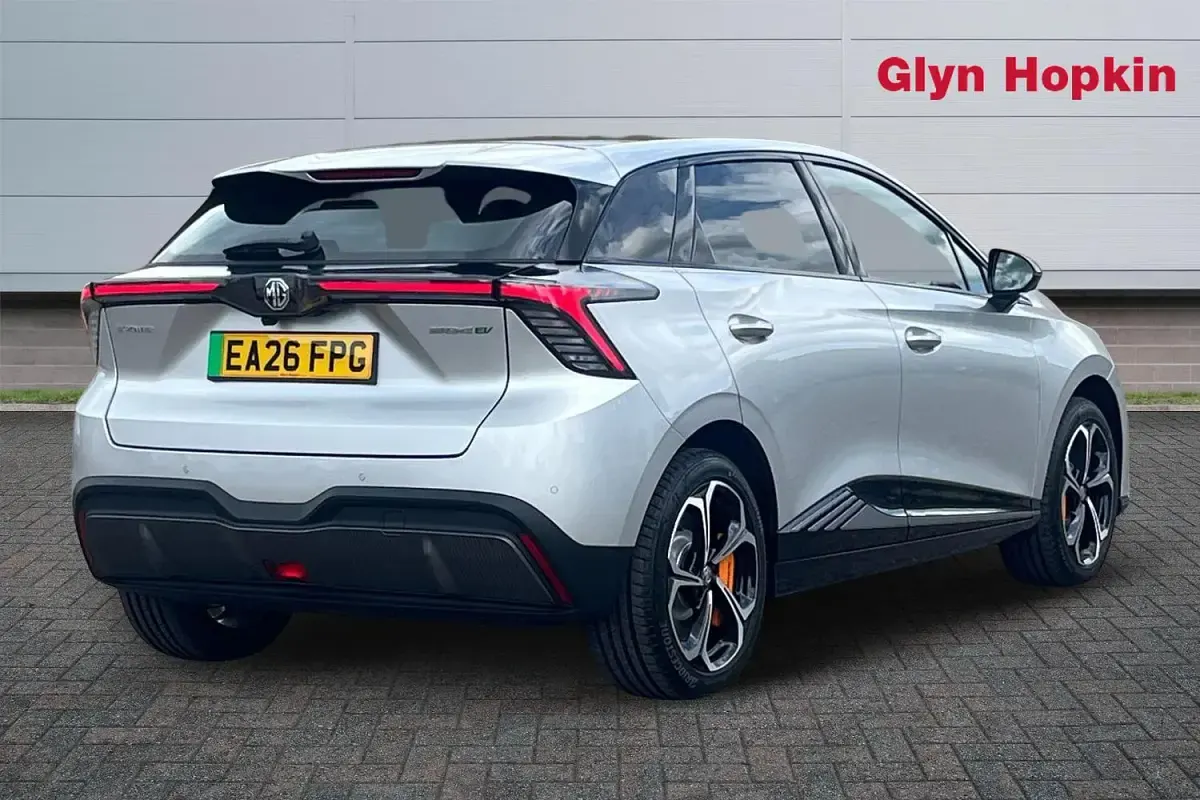 New MG MG4 EV 319 kW (435 HP) 2026 Silver Hatchback