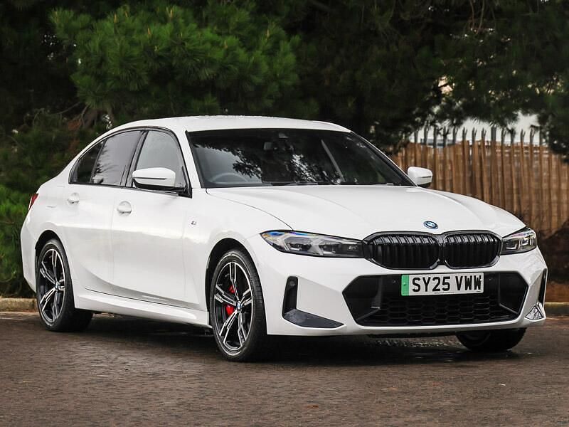 Used BMW 330e M Sport 288 HP (211 kW) 2025 White