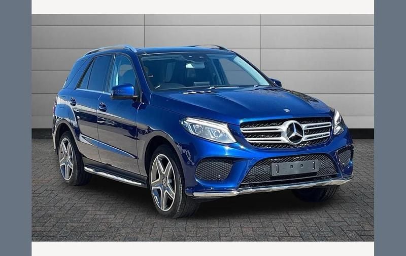 Used Mercedes GLE250 AMG Line Premium 200 HP (147 kW) 2017 Blue SUV