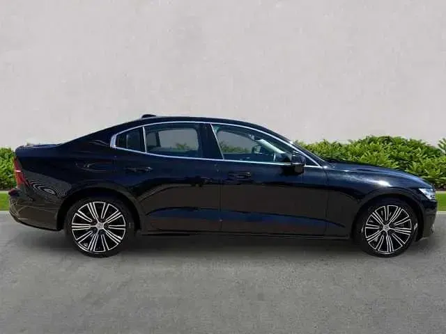 Used Volvo S60 Inscription 250 HP (183 kW) 2020 Black Sedan