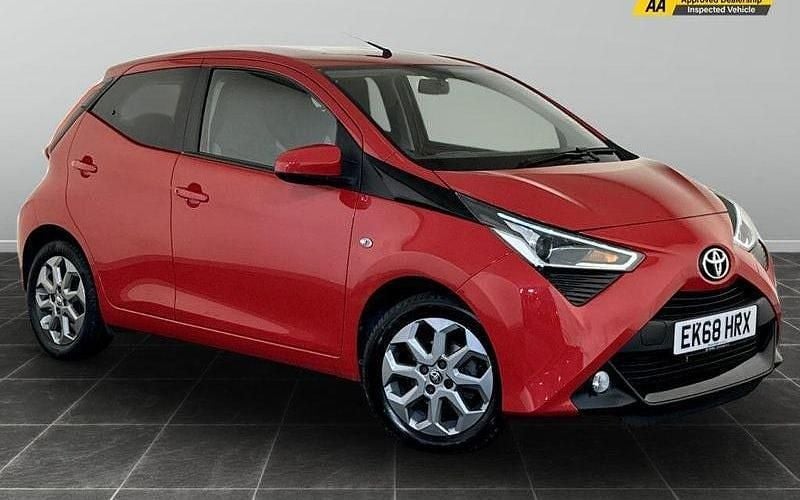 Red Used 2018 Toyota Aygo X-plore Hatchback | £9,995 (Fair price) - Image 1/2