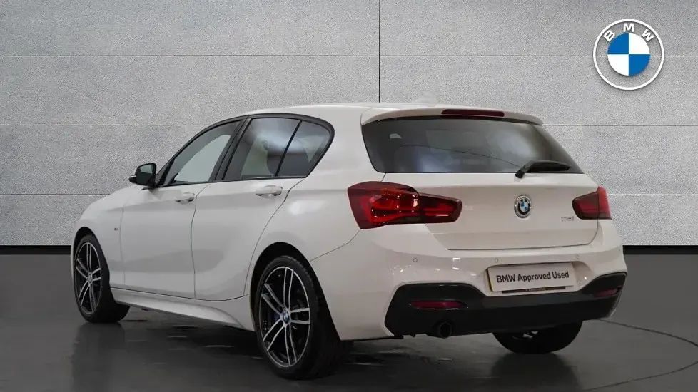Used BMW 118 M Sport 134 HP (98 kW) 2019 White Hatchback