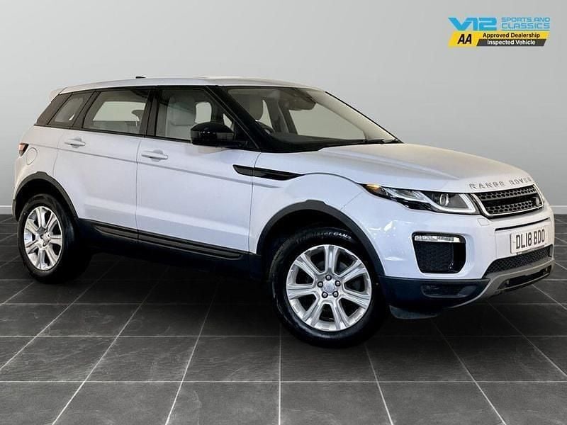 White Used 2018 Land Rover Range Rover evoque SE SUV | £9,295 (Good price) - Image 1/2