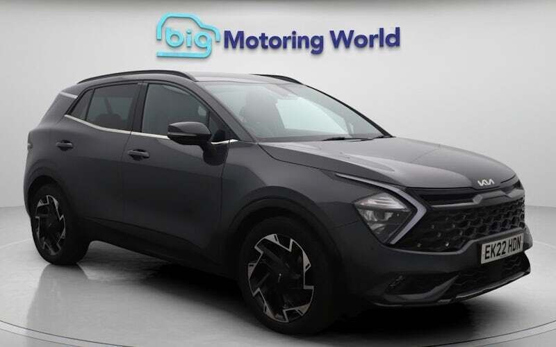 Used 2023 Kia Sportage 4 SUV | £24,200 (Good price) - Image 1/4