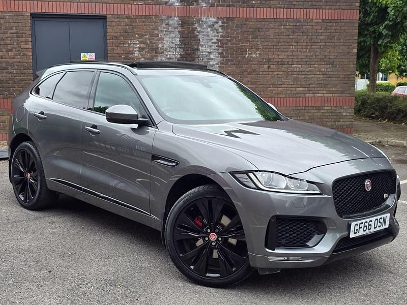 Grey Used 2016 Jaguar F-Pace S SUV | £13,990 (Expensive) - Image 1/4