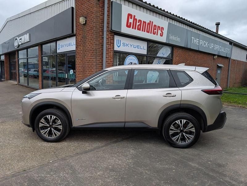 Used Nissan X-Trail Acenta Premium 204 HP (150 kW) 2024 Silver SUV