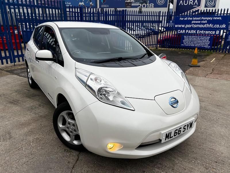 White Used 2016 Nissan Leaf Acenta Hatchback | £3,995 (Fair price) - Image 1/4