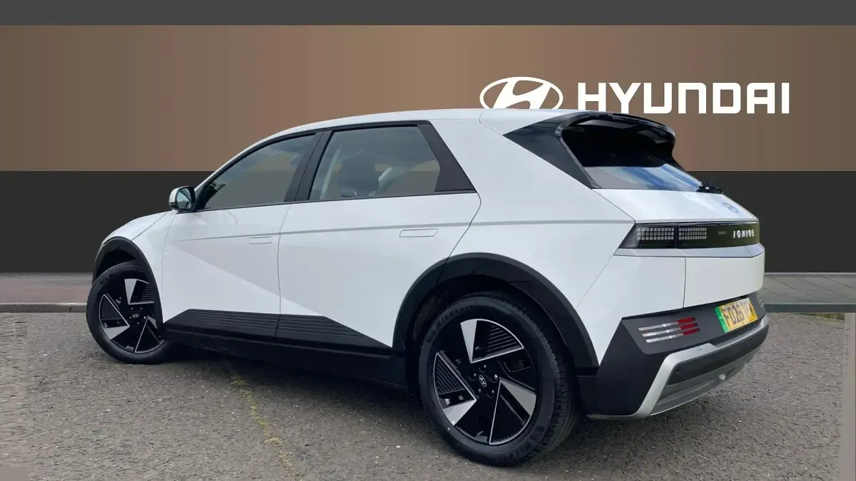 New Hyundai Ioniq 5 Advanced 125 kW (170 HP) 2026 Special solid  atlas white SUV