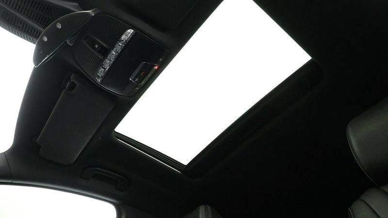 Image 2/4