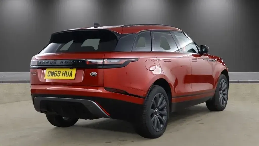 Used Land Rover Range Rover Velar SE Dynamic 240 HP (176 kW) 2020 Red SUV