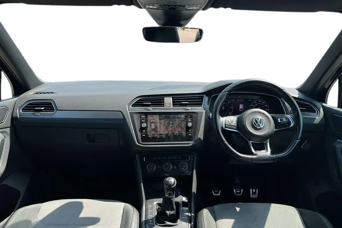 Used VW Tiguan R-line 150 HP (110 kW) 2018 Black SUV